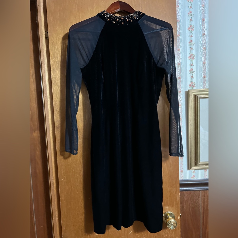 Black velvet Evening dress